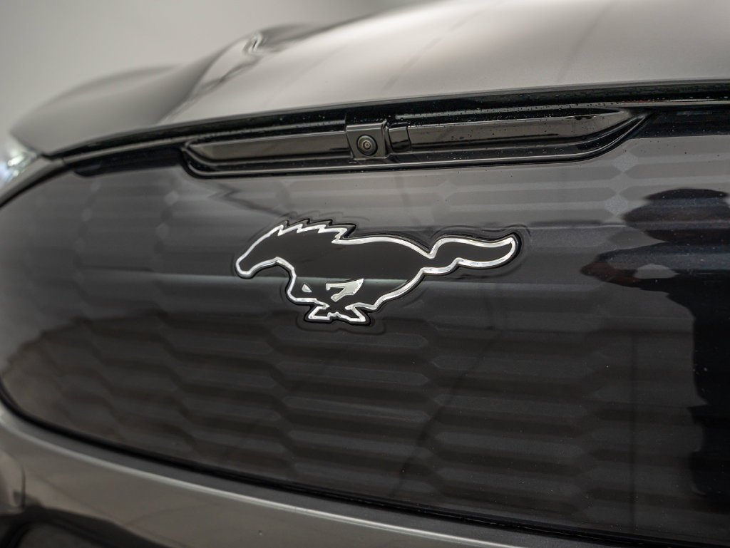 Used 2023 Carbonized Gray Metallic Ford GT image 12