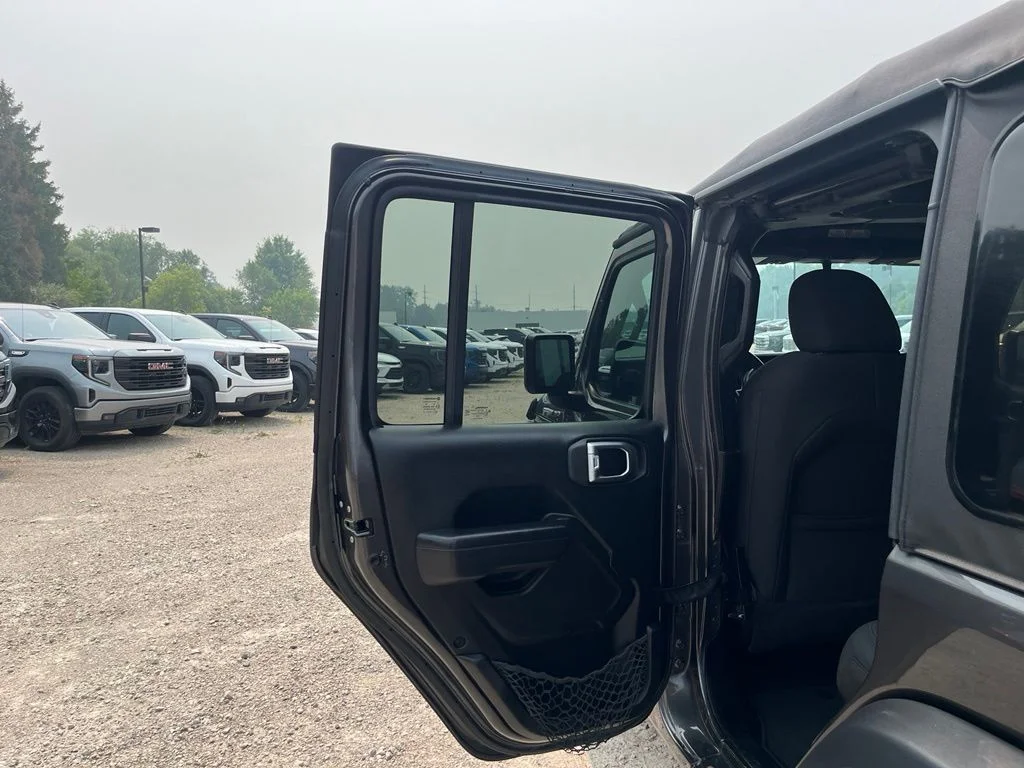 Used 2023 Granite Jeep Sport S image 29