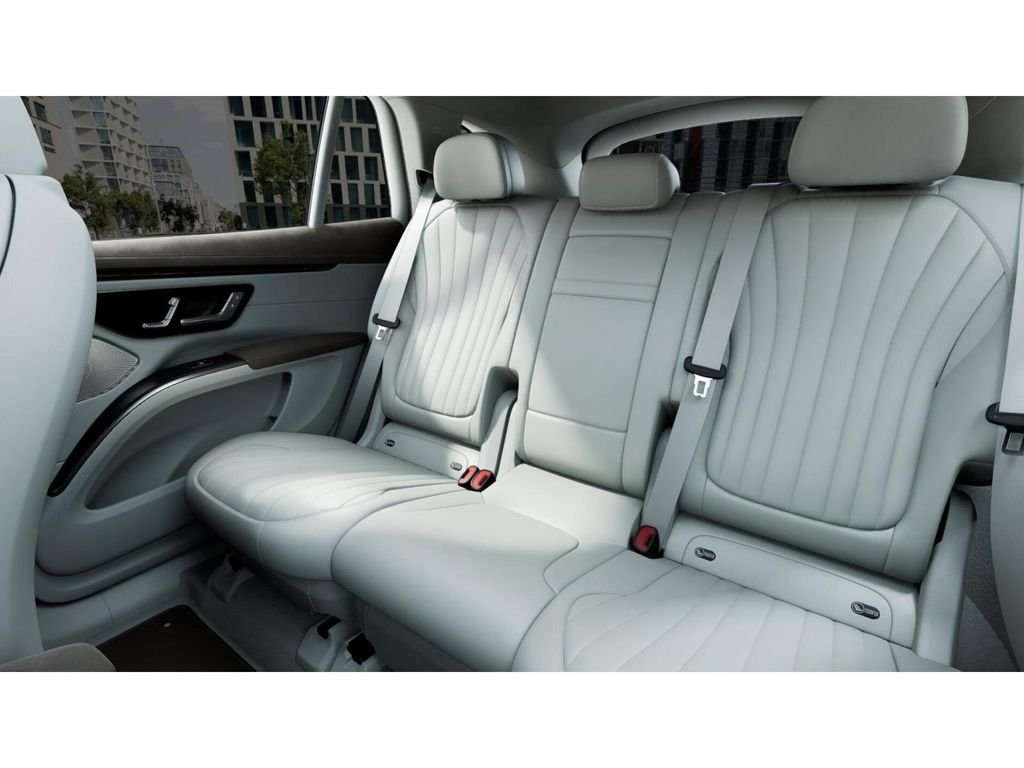 Certified Used 2023 Obsidian Black Mercedes-Benz 580 4MATIC® image 5