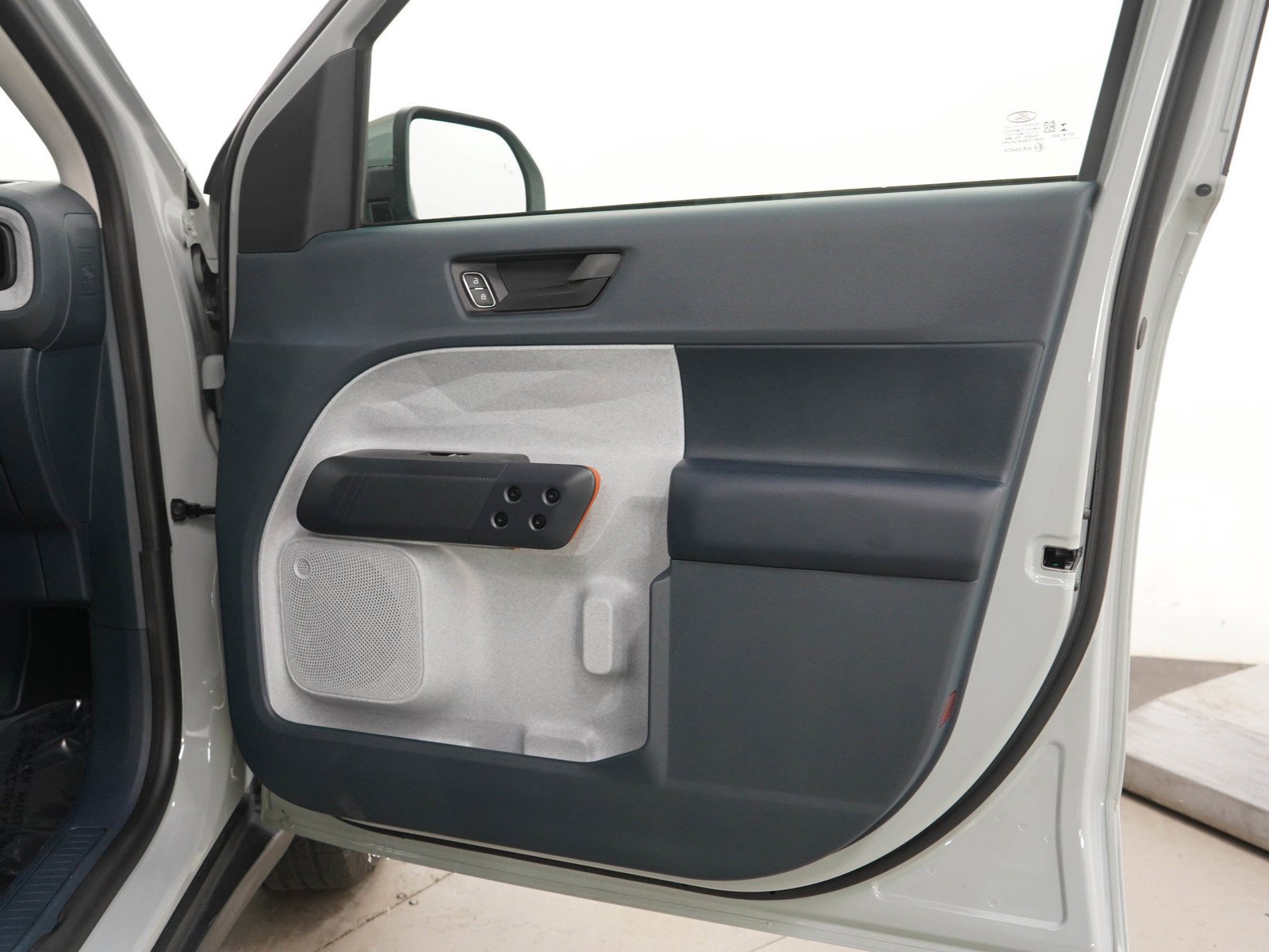 Used 2022 Cactus Gray Ford Xlt image 11