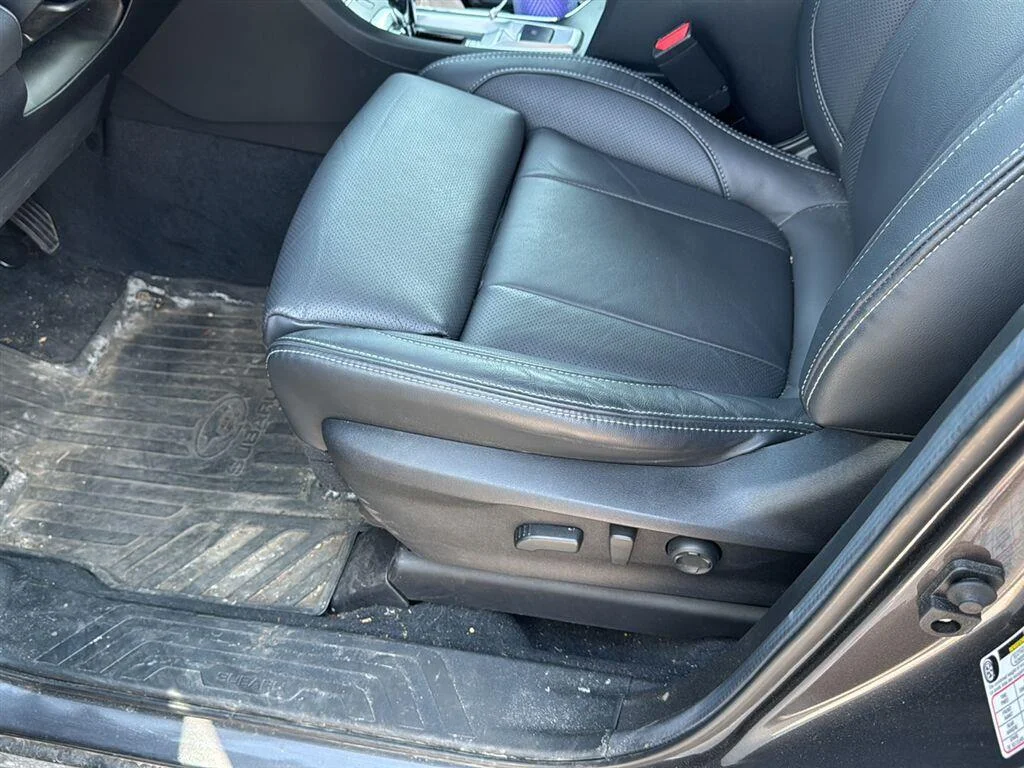 Used 2024 Magnetite Gray Metallic Subaru Limited image 19