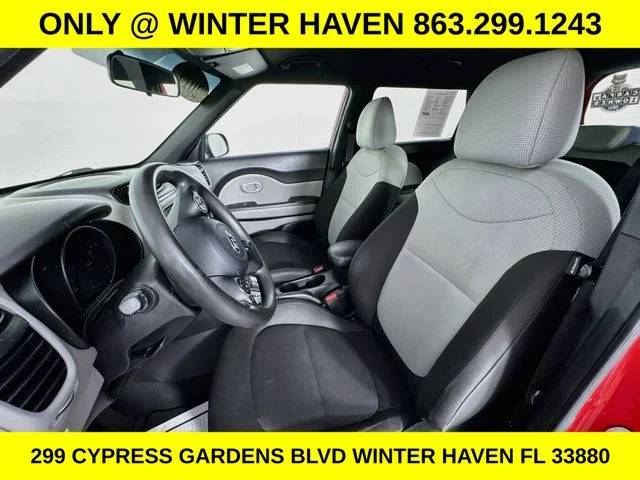Used 2019 Red Kia Base image 19