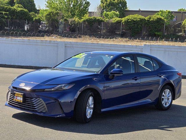 Certified Used 2025 RESERVOIR BLUE Toyota  image 8