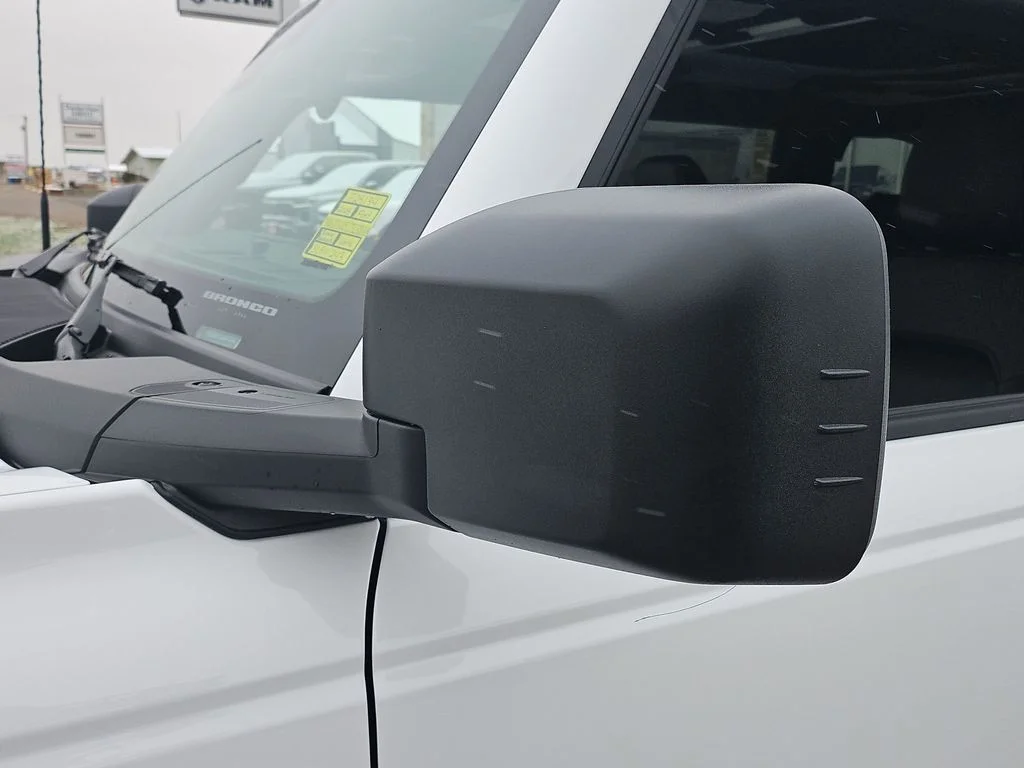 New 2025 Oxford White Ford Badlands® image 25