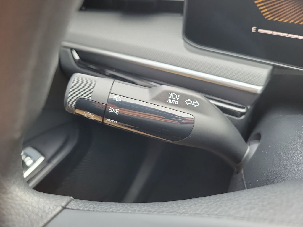 New 2026 Interstellar Gray Kia LXS image 27