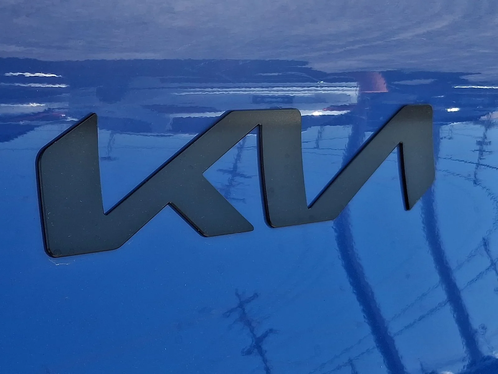 New 2026 Blue Kia X-Line image 23