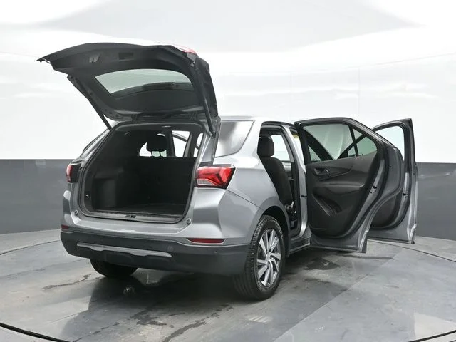 Used 2024 Gray Chevrolet LT image 29
