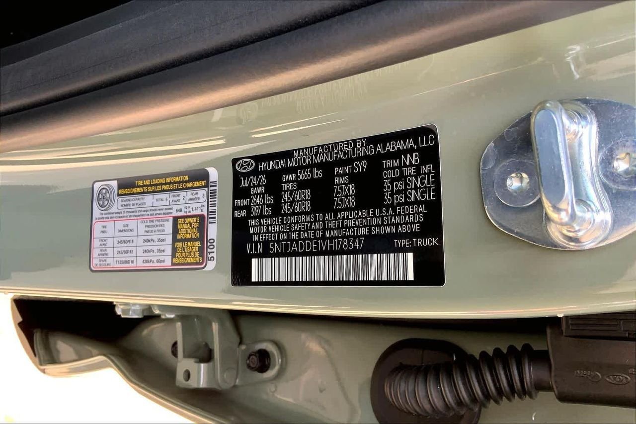 New 2027 Sage Gray Hyundai SE AWD image 19