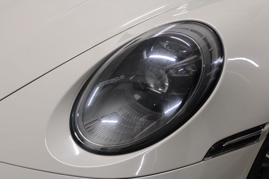 Used 2024  Porsche Carrera 4S image 11