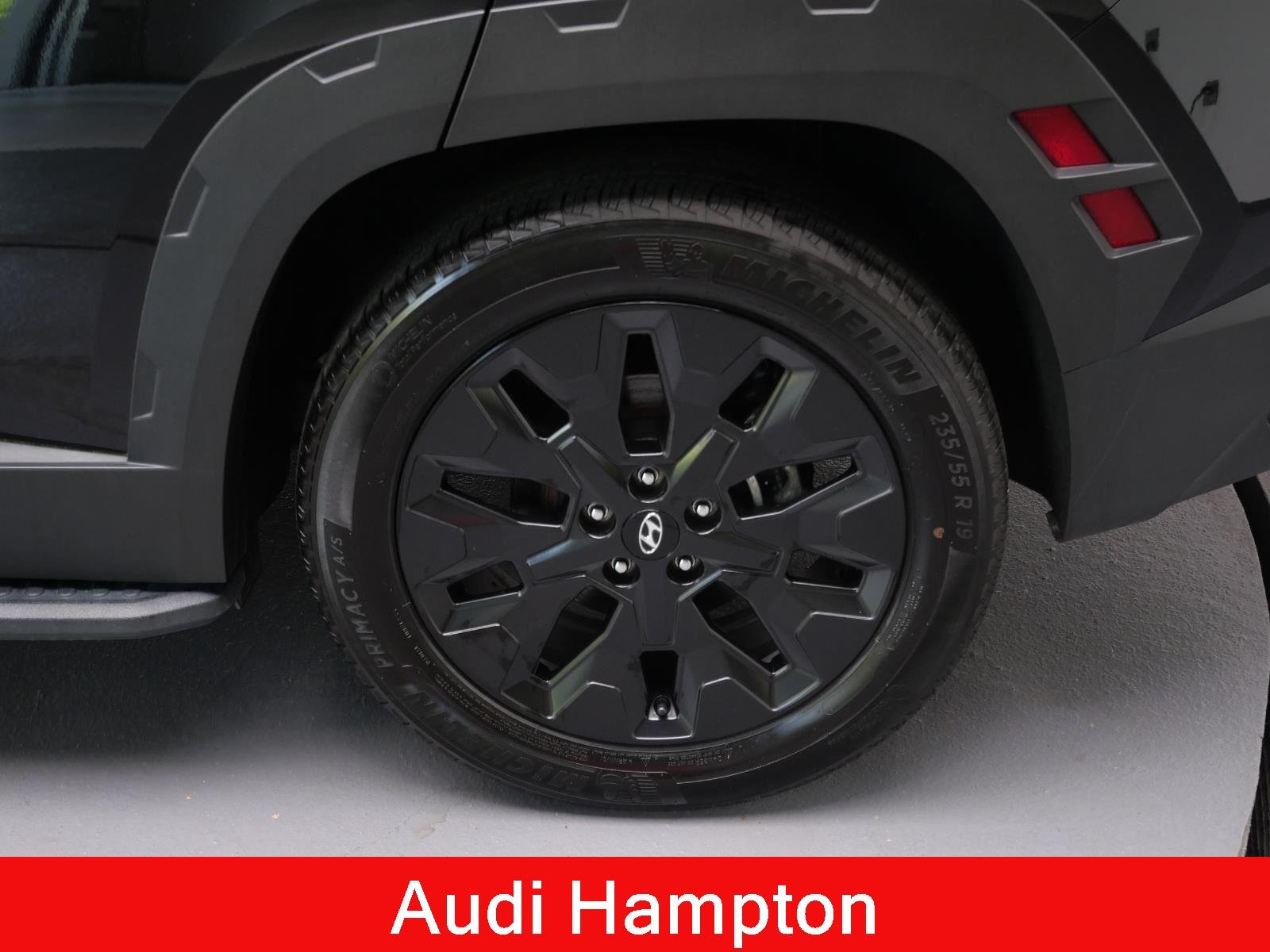 Used 2024 Black Pearl Hyundai XRT image 17