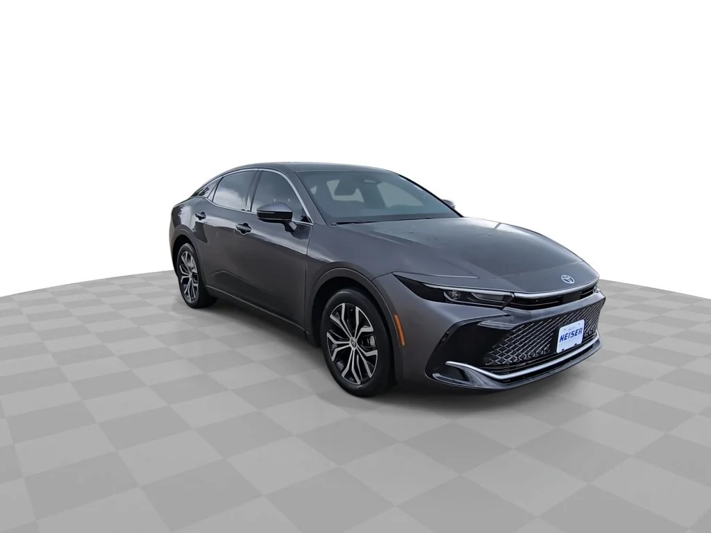 Used 2023 Gray Toyota XLE image 2