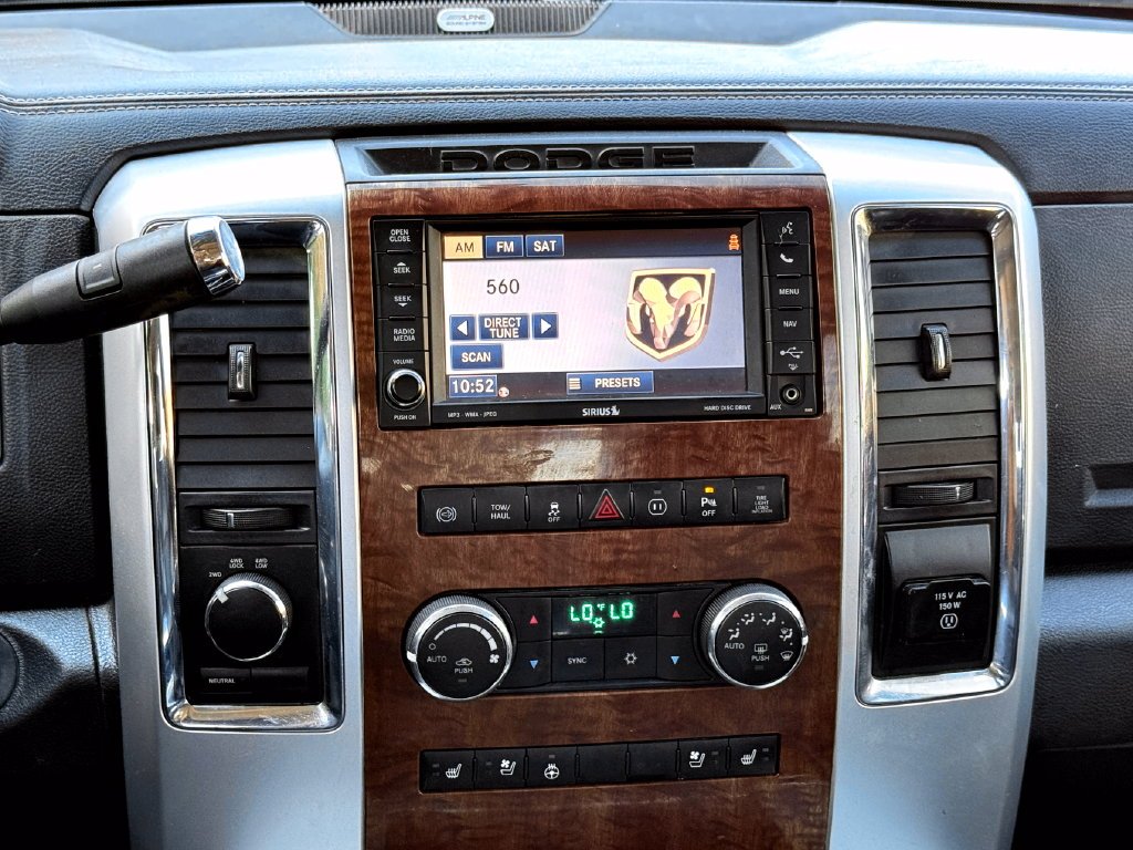 Used 2012 Silver Ram Laramie image 25