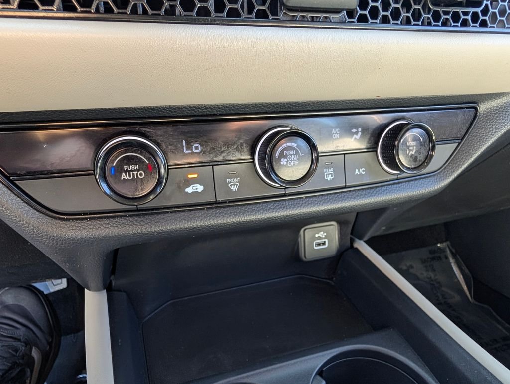 Used 2024  Honda LX image 23
