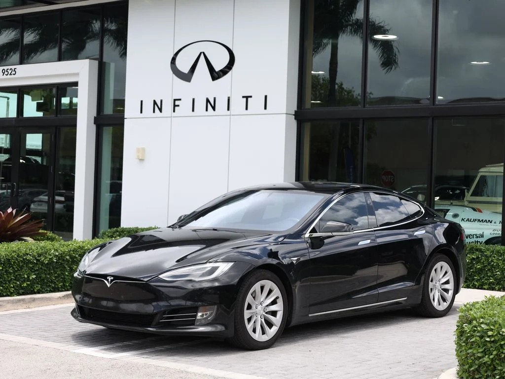 2019 Tesla Model S 75D's photo