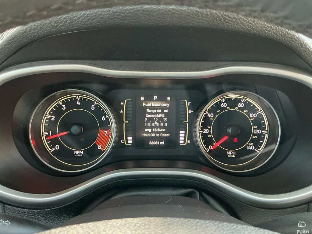 Used 2014 Black Jeep Latitude image 13