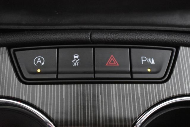 Used 2021 Black GMC SLT image 26