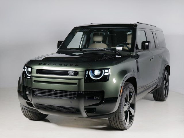 New 2026 Woolstone Green Land Rover X-Dynamic SE image 1