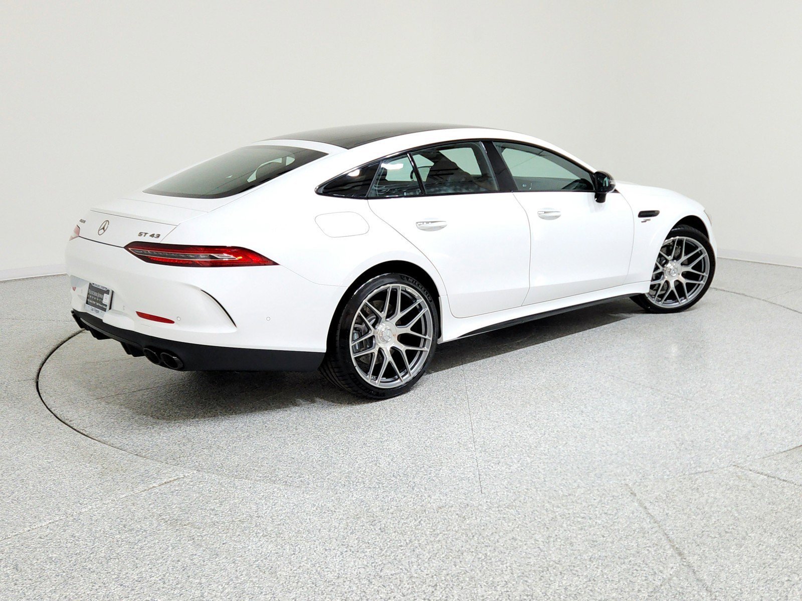 New 2026 MANUFAKTUR Moonlight White Metallic Mercedes-Benz AMG® GT 43 4-Door Coupe image 27