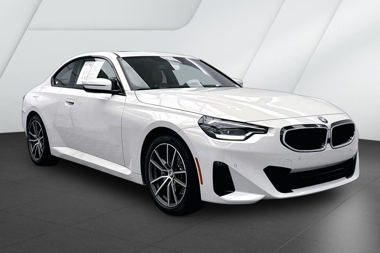 2023 BMW 2 Series 230i xDrive Coupe's photo