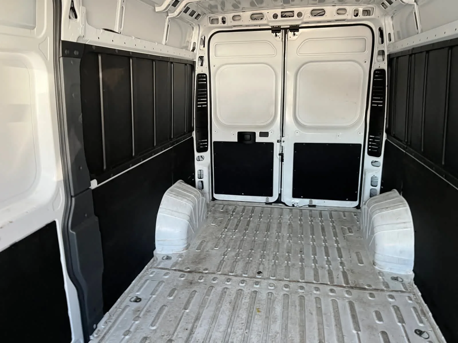 Used 2025 Bright White Clearcoat Ram Tradesman image 21