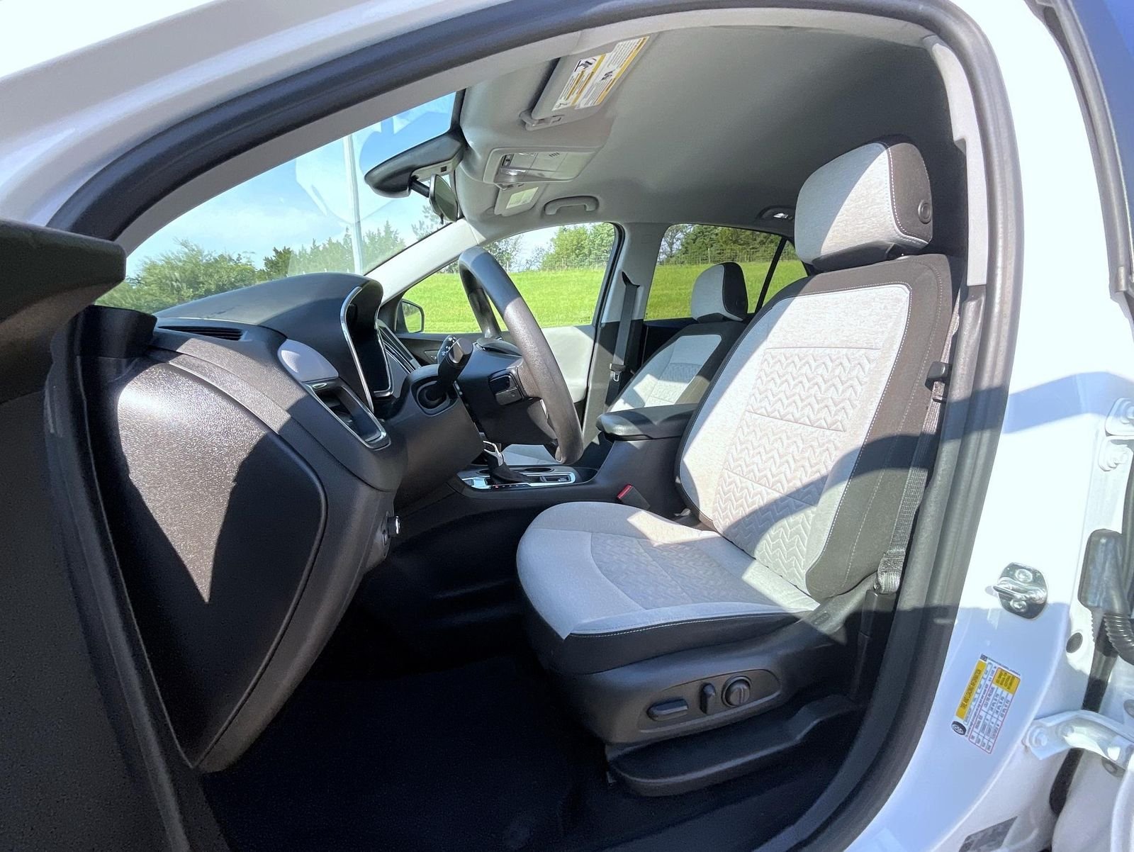 Used 2024 White Chevrolet LS image 11