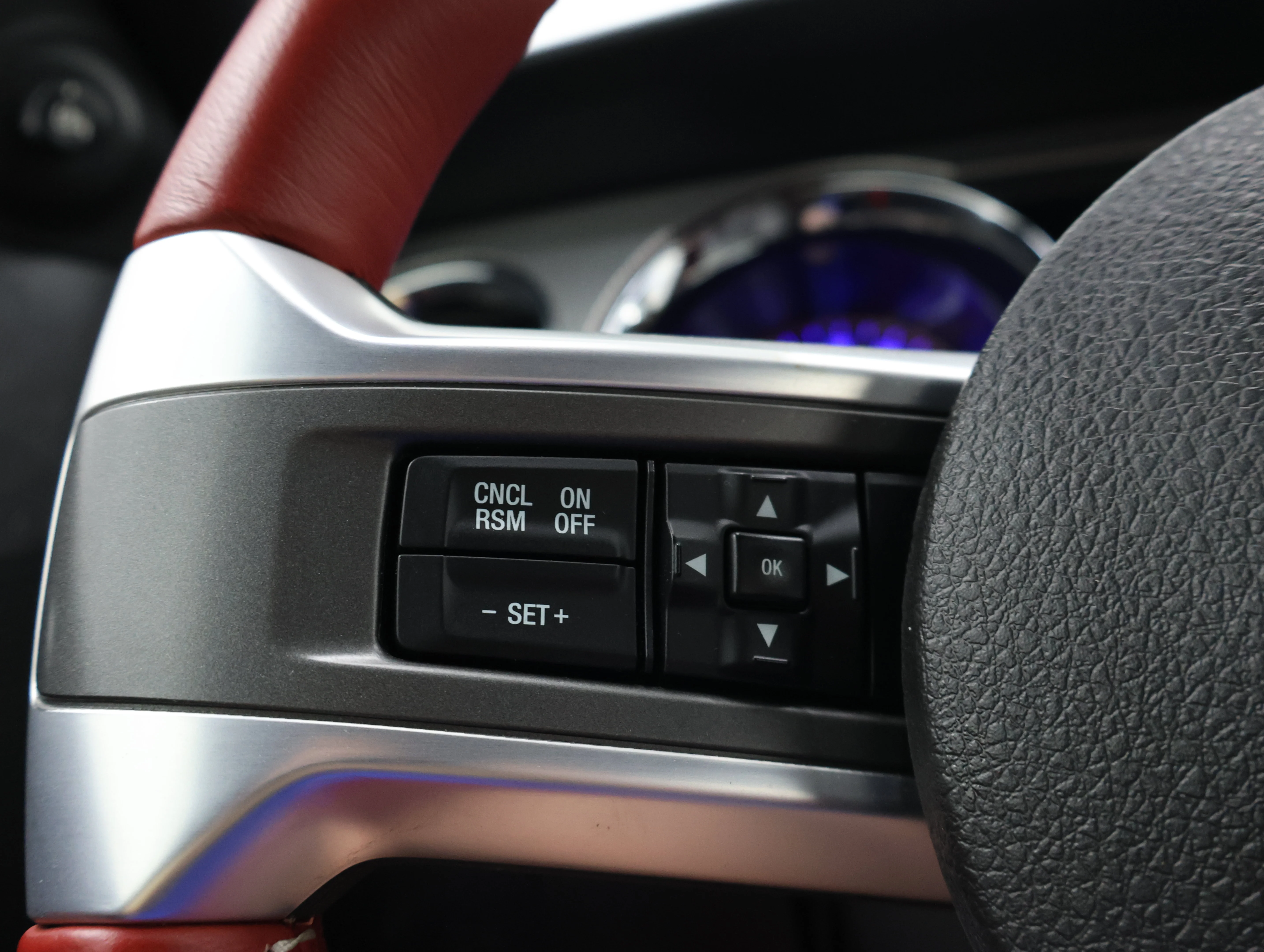 Used 2014 Sterling Gray Metallic Ford GT Premium image 16