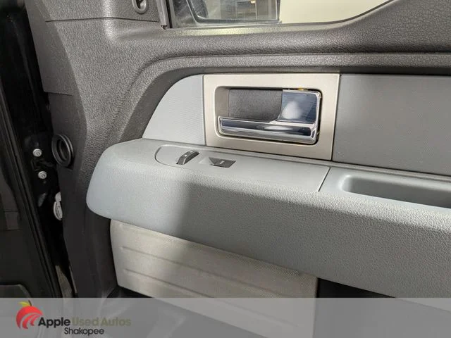 Used 2011 Black Ford XLT image 29