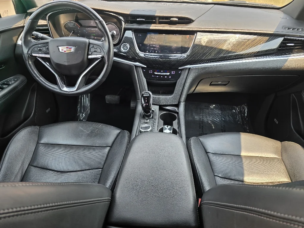 Used 2020 Stellar Black Metallic Cadillac AWD Premium Luxury image 28
