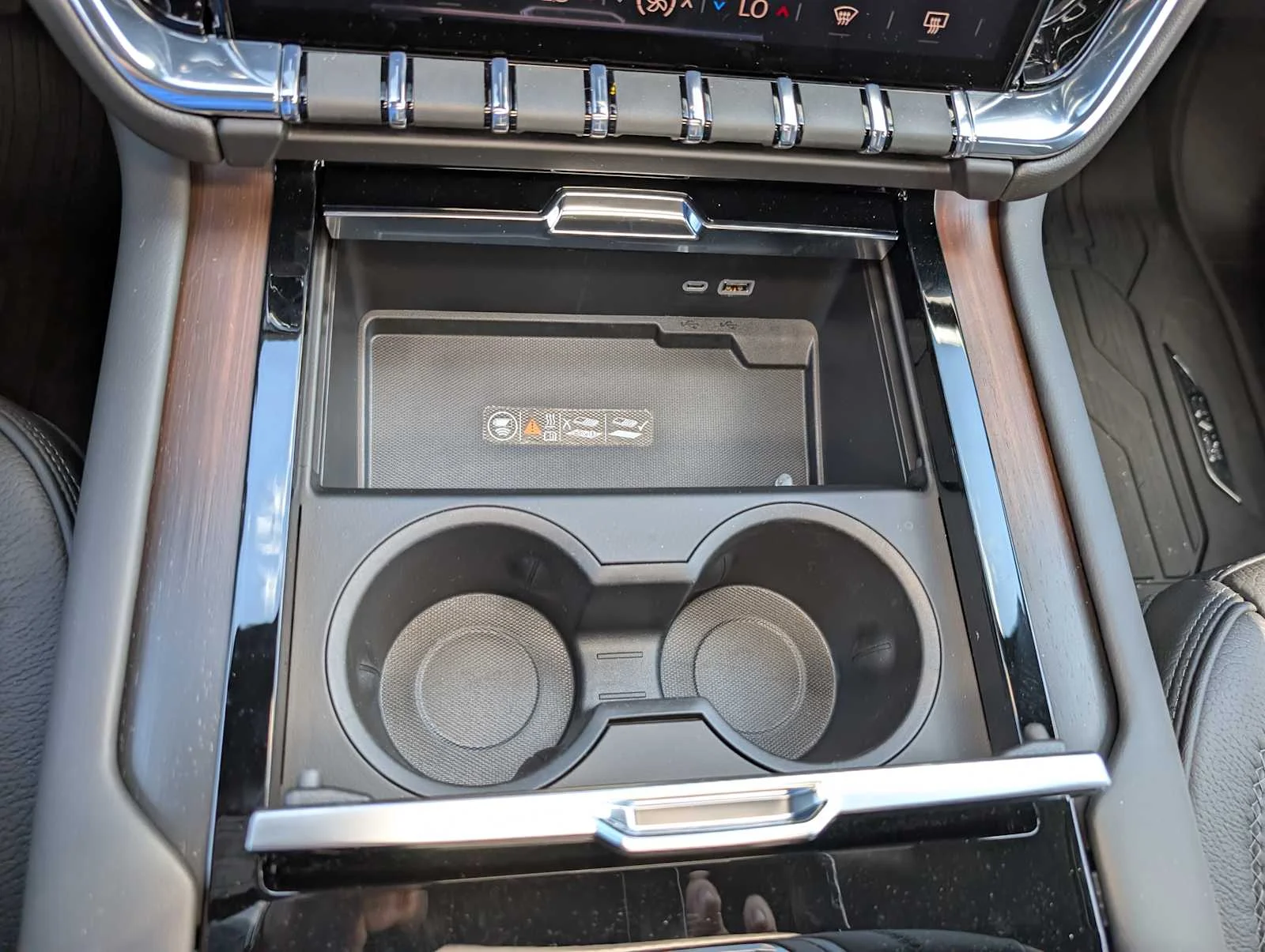 New 2026 Onyx Black GMC Denali image 25