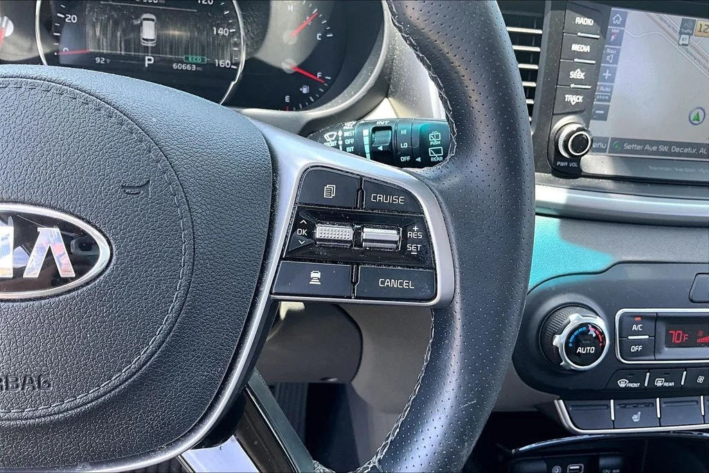 Used 2020 White Kia SX image 12