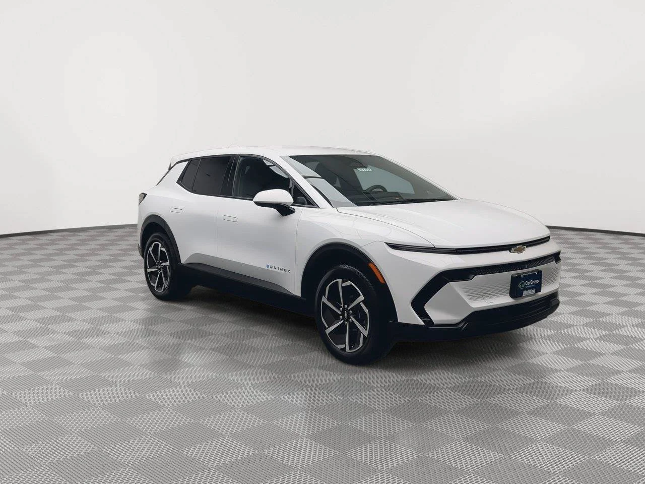 Used 2025 Summit White Chevrolet LT image 33