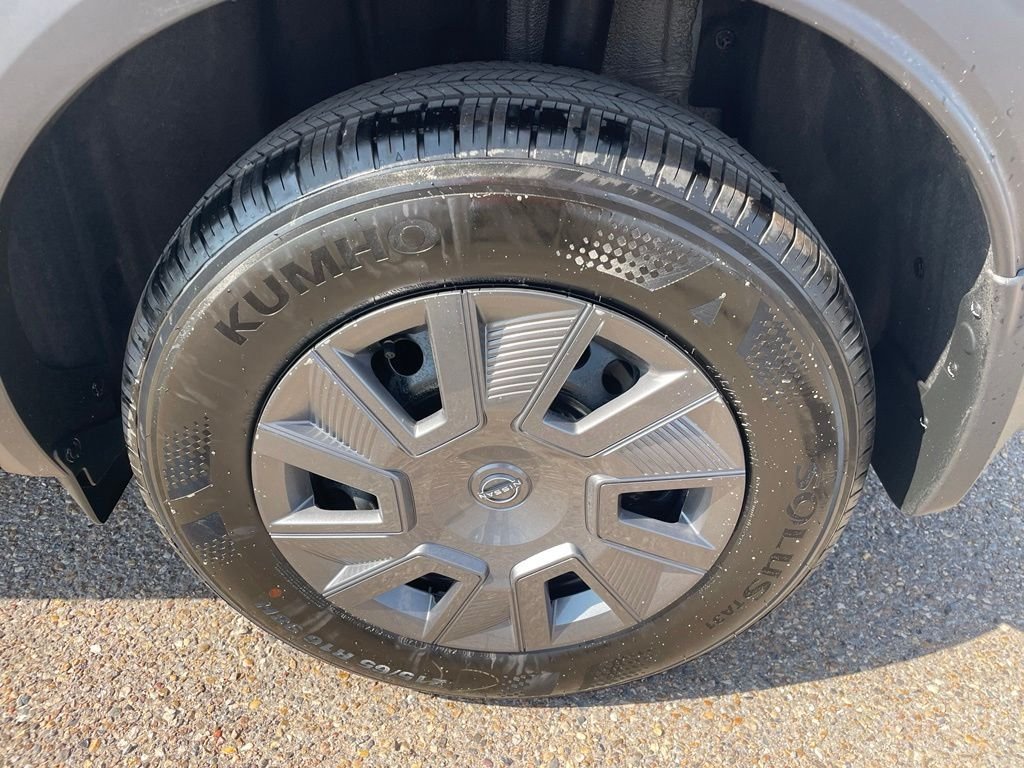 Used 2026 Gray Nissan S image 17