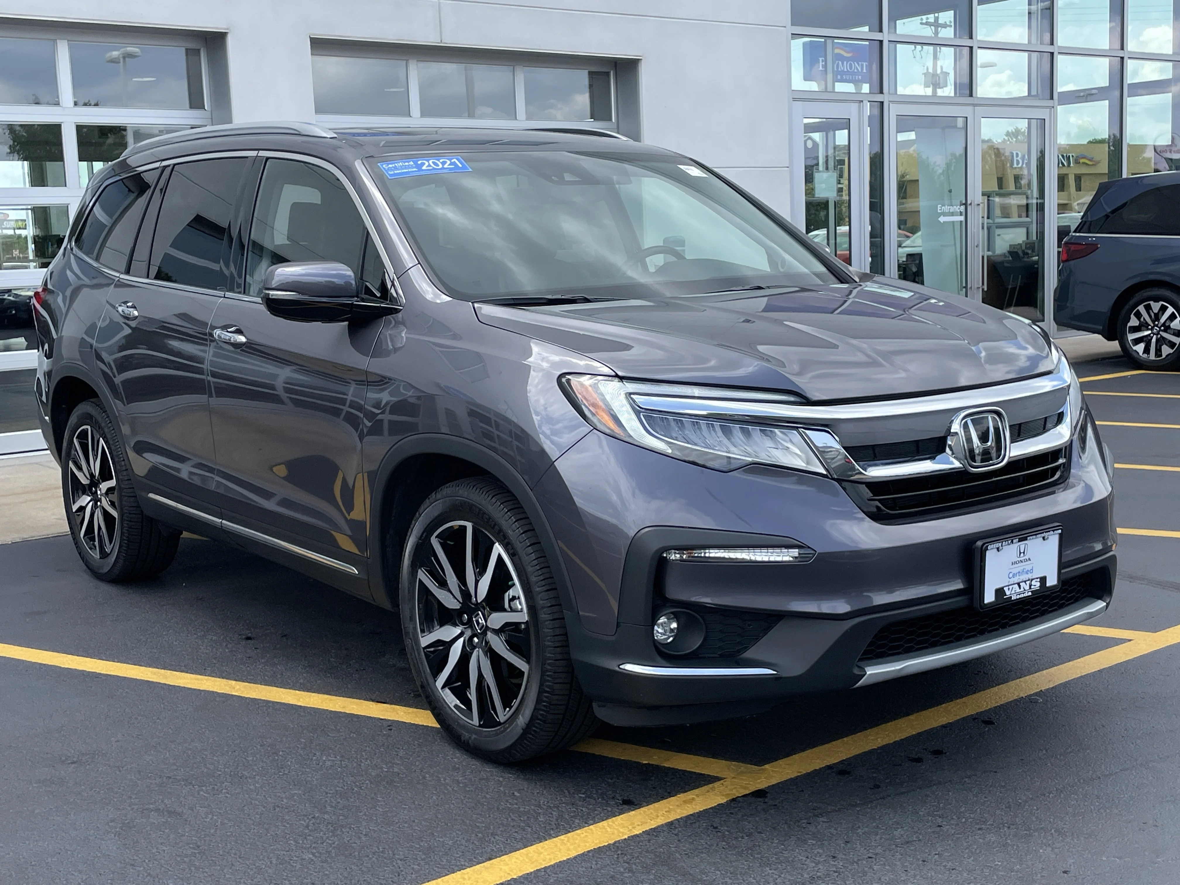 Certified Used 2021 Modern Steel Metallic Honda Elite image 1