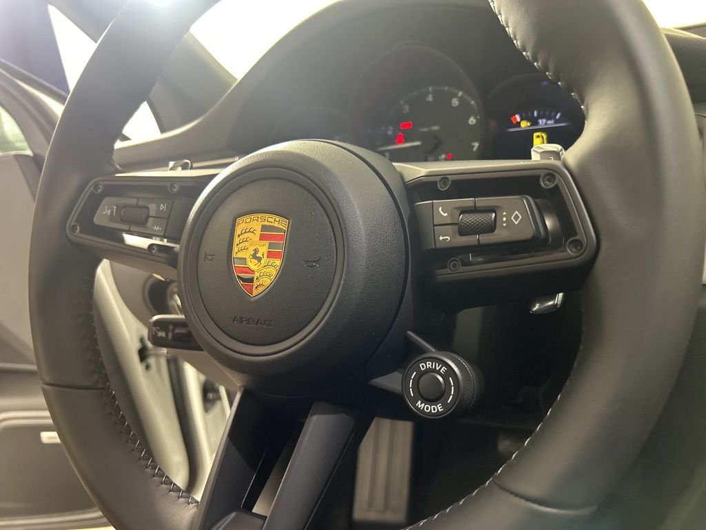 New 2026 White Porsche  image 31