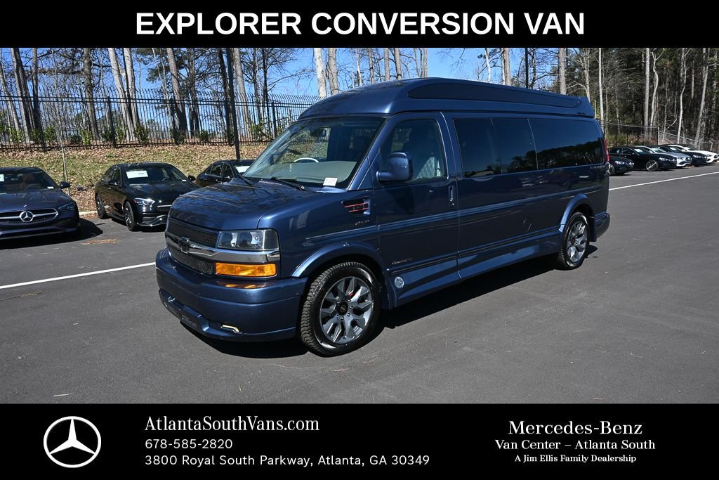Used 2023  Explorer Conversion Van image 1