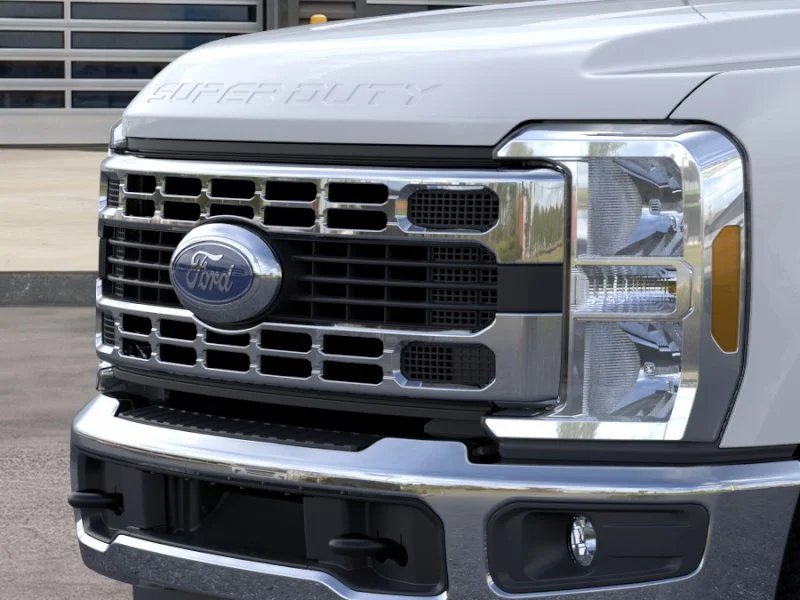 New 2026 Oxford White Ford F-250® XLT image 44