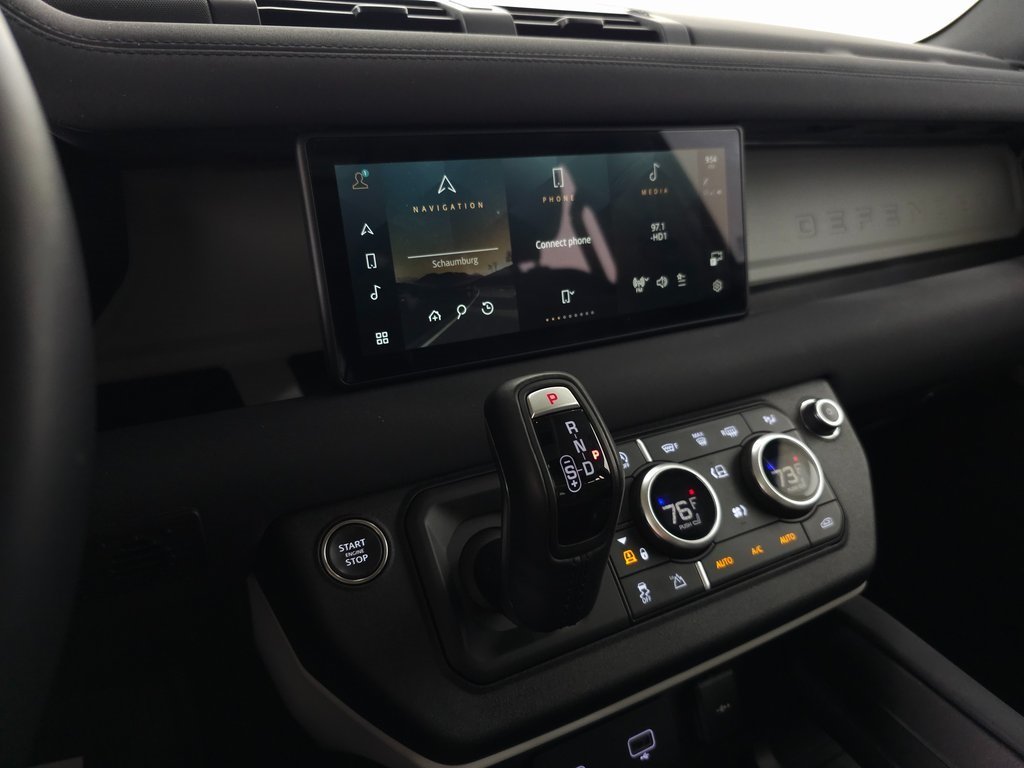 2023 LAND ROVER DEFENDER - Image 23