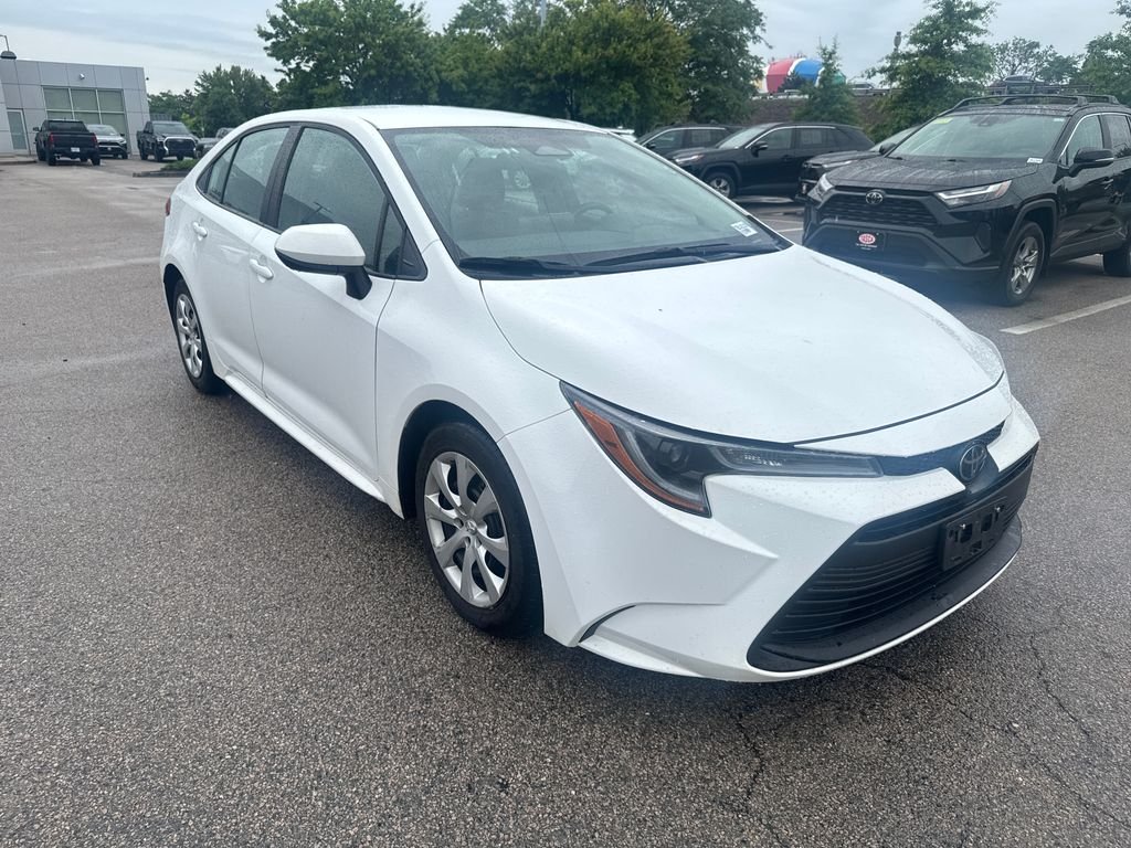 Used 2024 White Toyota LE image 9