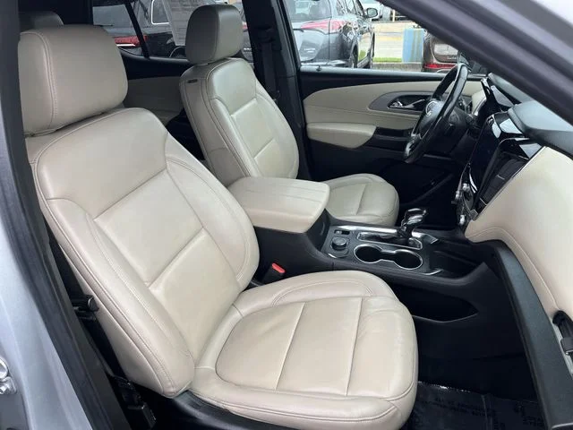 Used 2022 Silver Chevrolet LT Leather image 27