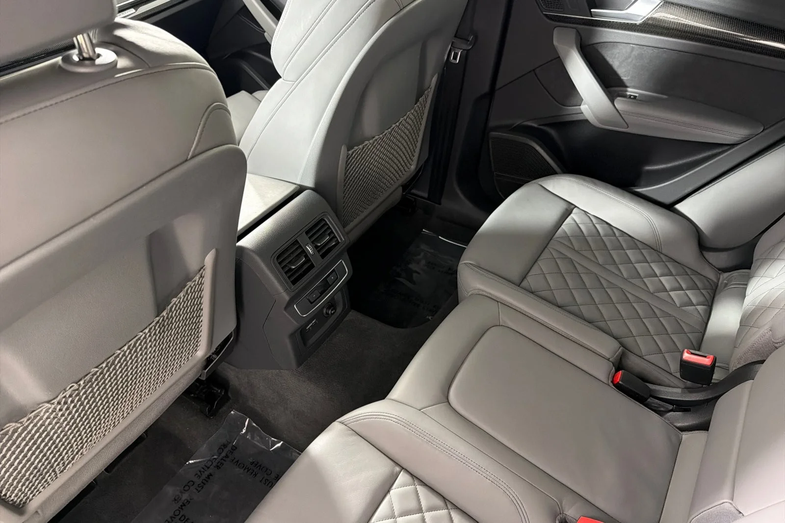 Used 2023 Ibis White Audi Premium Plus 3.0 TFSI quattro image 11