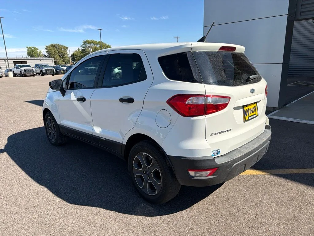 Used 2020 Diamond White Ford S image 8