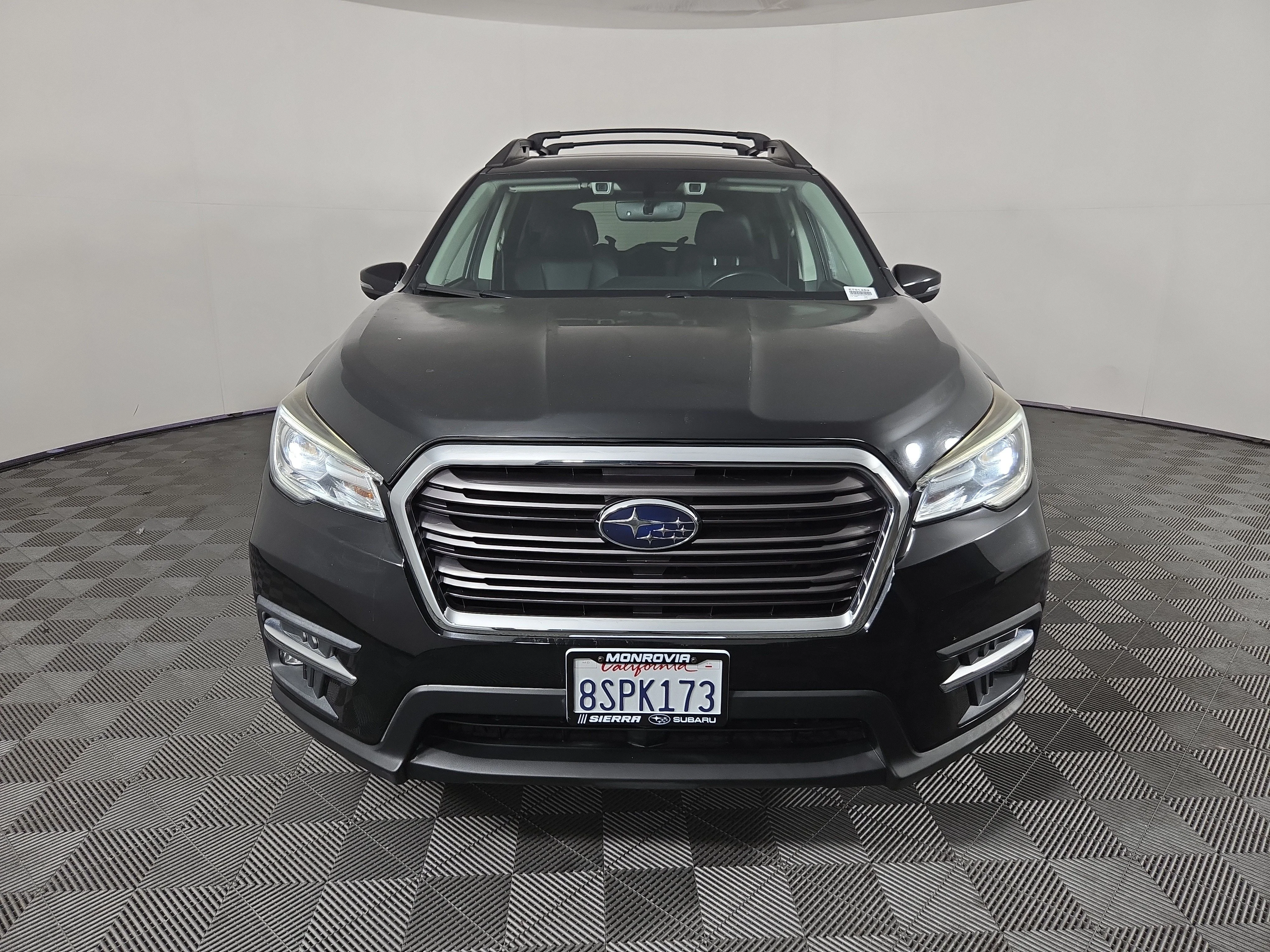 Used 2021 Crystal Black Silica Subaru Limited image 9