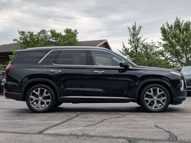 Used 2022 Black Hyundai SEL image 8