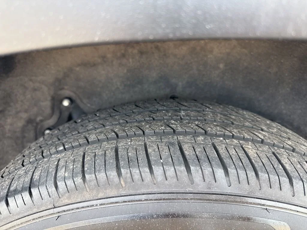Used 2019  Toyota LE image 20