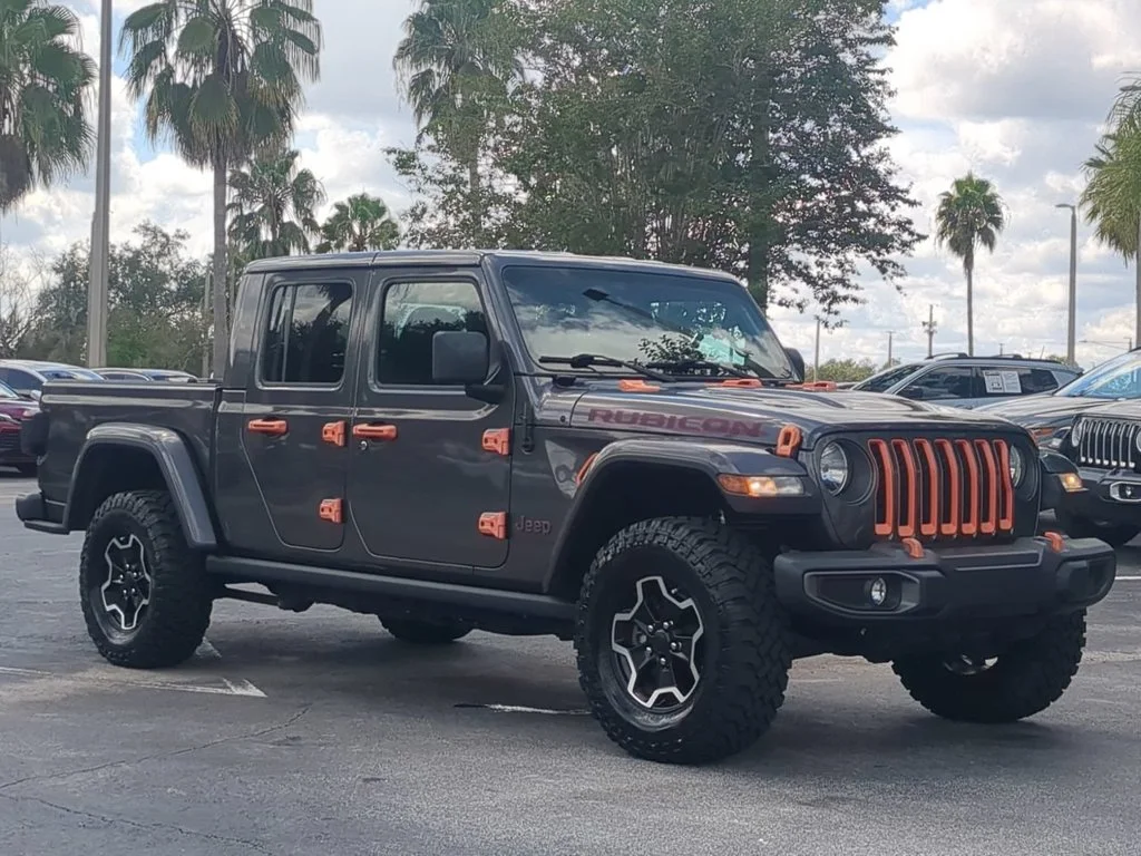 Used 2021 Gray Jeep Rubicon image 2