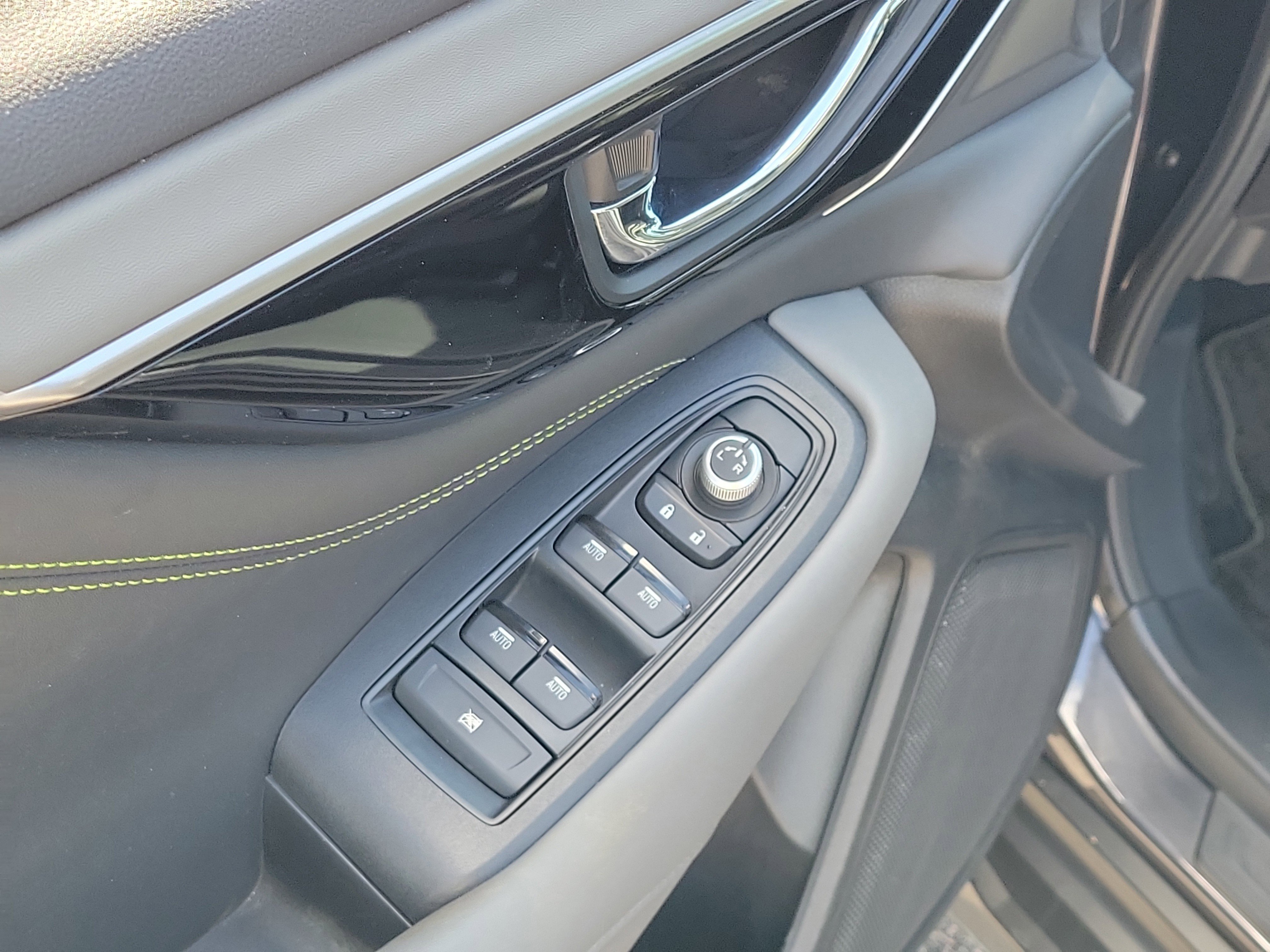 Used 2023 Magnetite Gray Metallic Subaru Onyx Edition image 20