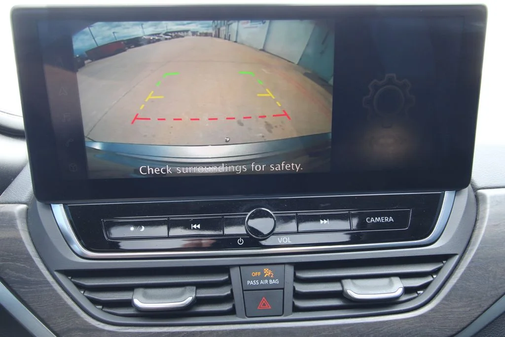 Used 2024 Gray Nissan 2.5 SV image 12