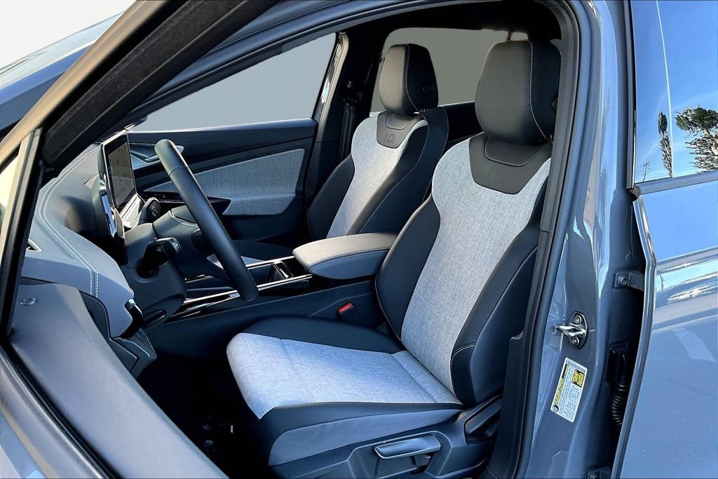 New 2026 Gray Volkswagen Pro image 19