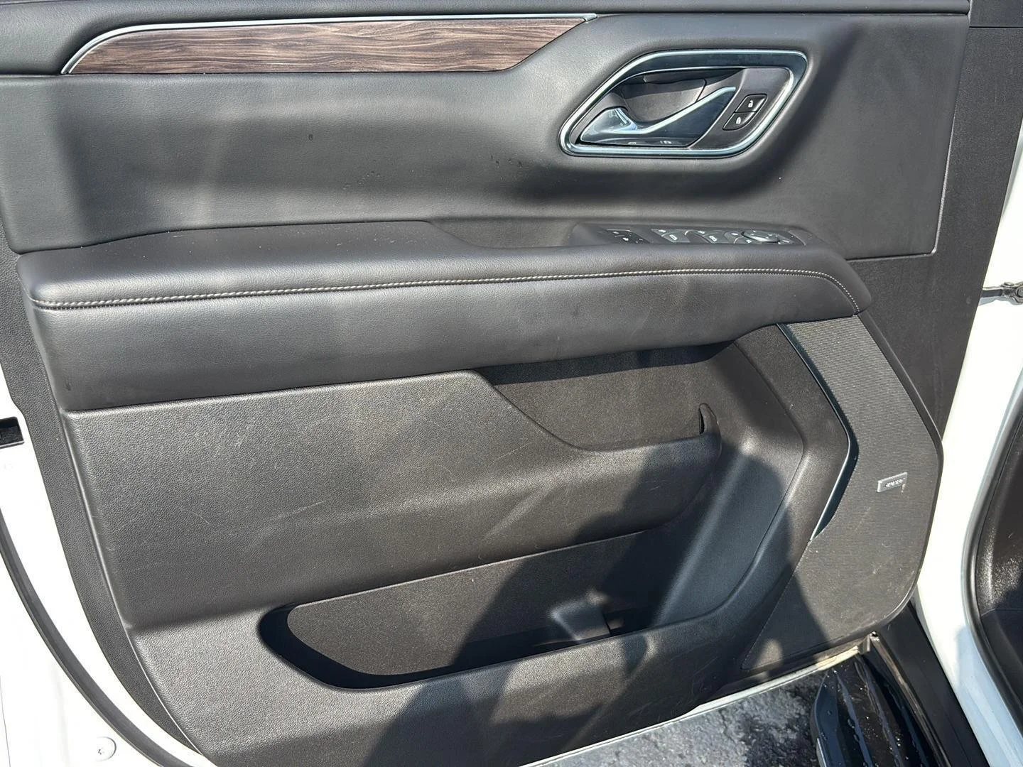 Used 2021 Summit White Chevrolet LT image 16