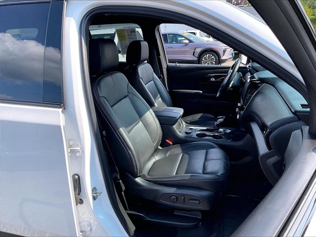 Used 2023 Beige Chevrolet RS image 11
